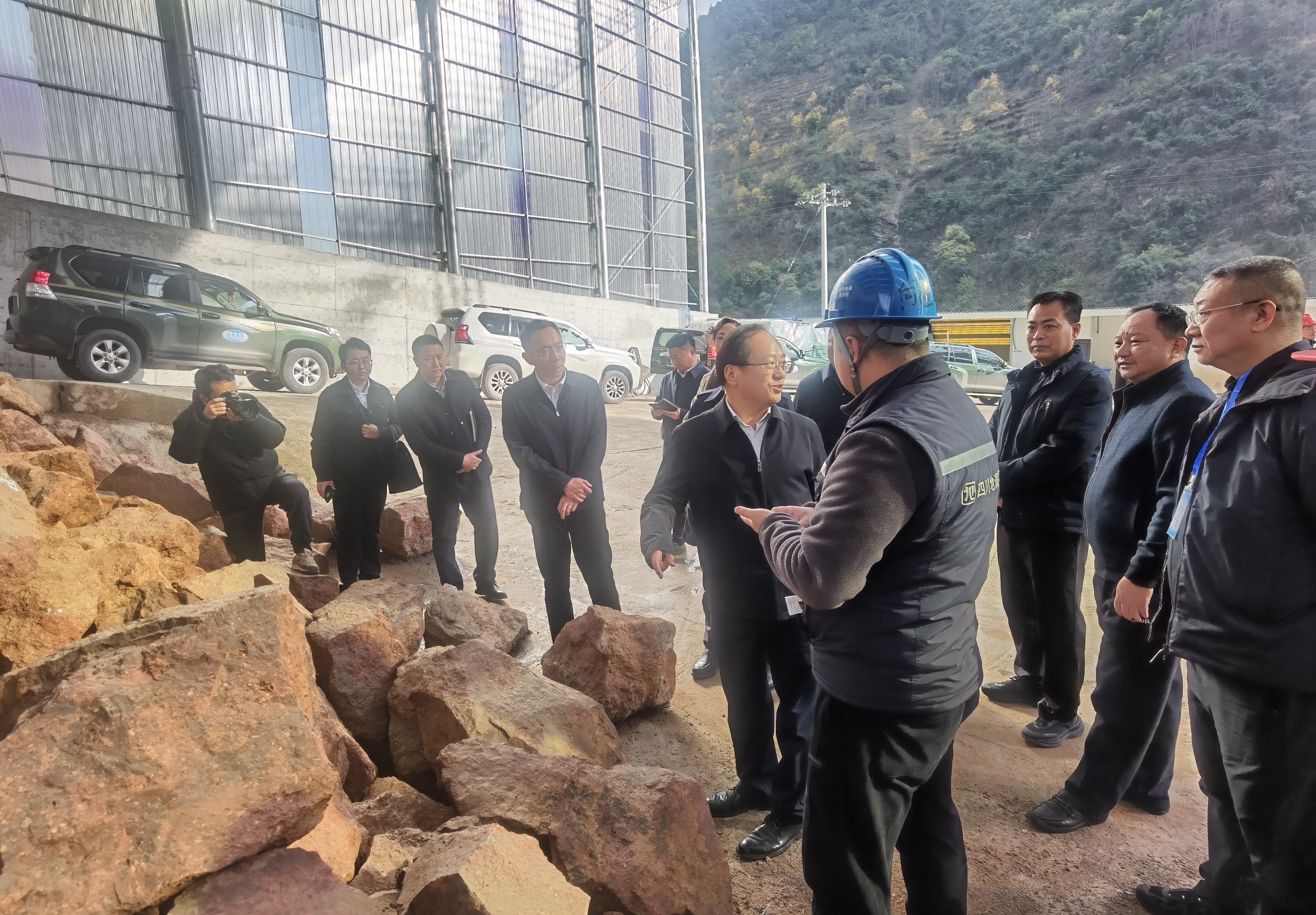 1766194436733082.jpg A.jpg